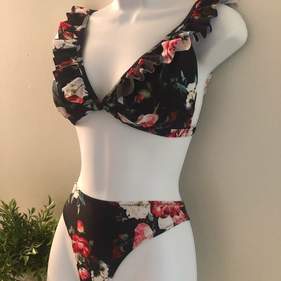 CUPSHE Navy -Floral Ruffle Bikini - Picture 9 of 16